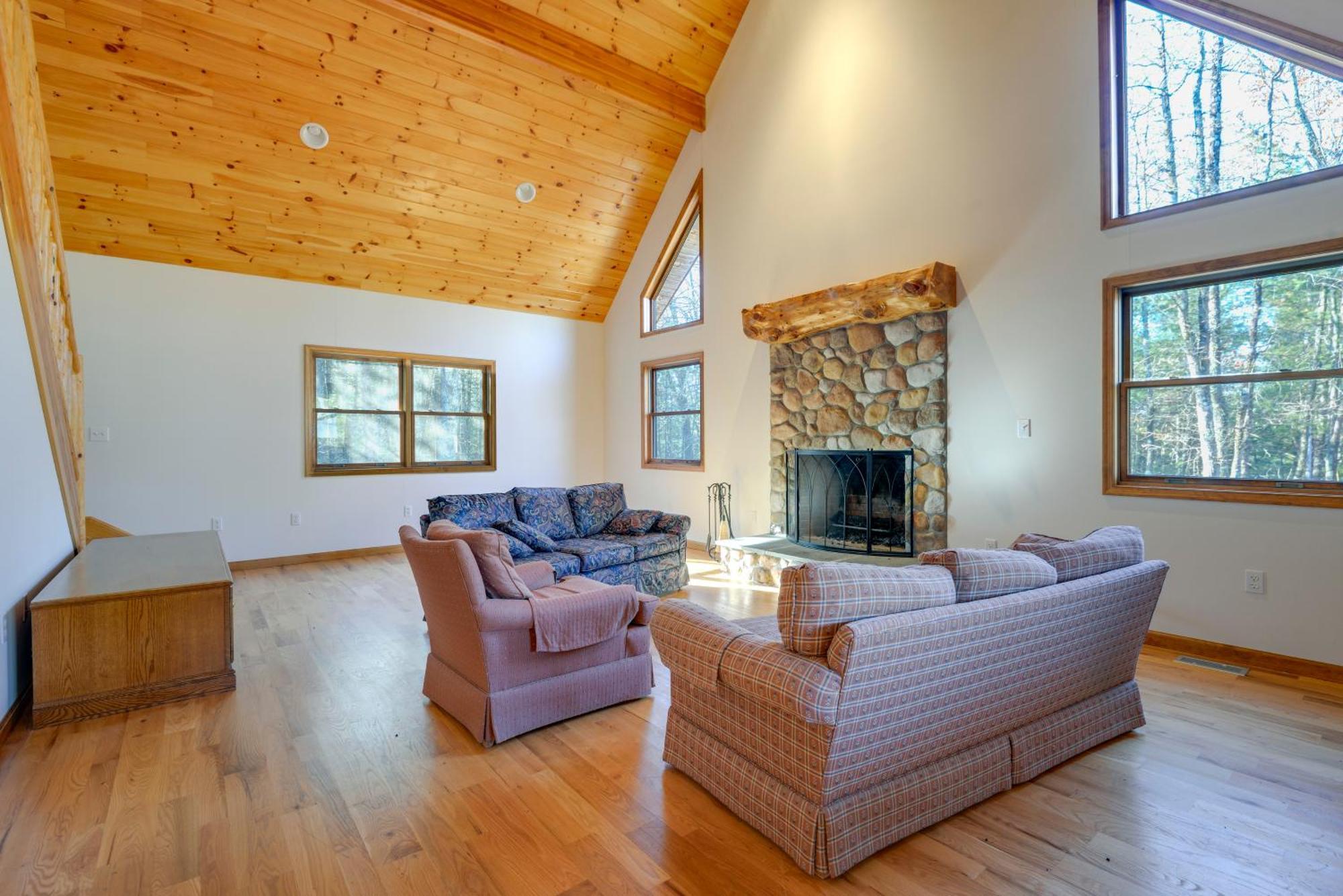 Benton Home On 50 Acres With Private Deck And Views! Exterior foto